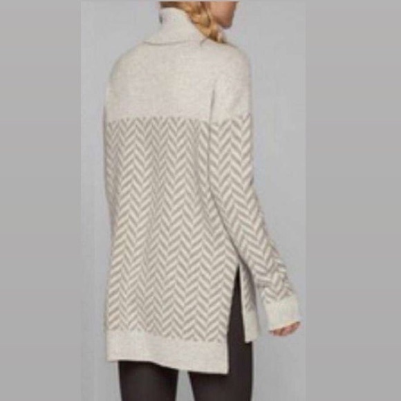 Athleta Cashmere Blend Turtleneck Sweater - Picture 2 of 7